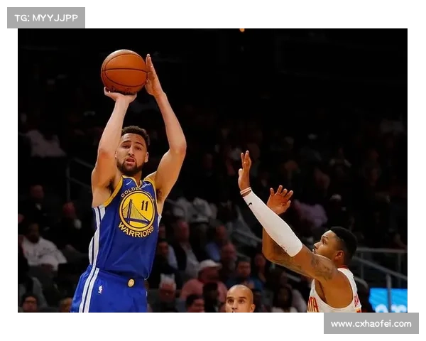 弗拉霍维奇如何突破困境重返巅峰展现足球生涯新辉煌